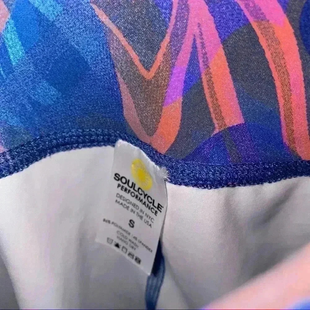 SoulCycle Colorful Capris - Picture 3 of 7